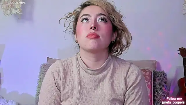 julieta cooper20 online show from 03-17-26, 04:15