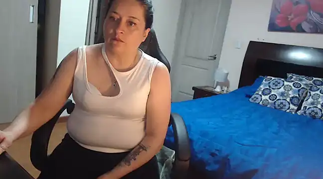 mia florens online show from 03-18-25, 02:51