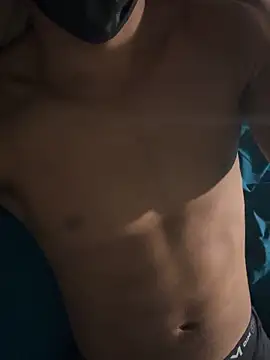 Snapshot of maxx777 chatting on 09-10-25, 09:58 maxx777 online show from 09-10-25, 09:58