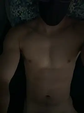 Snapshot of maxx777 chatting on 02-15-26, 10:52 maxx777 online show from 02-15-26, 10:52