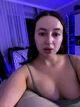 AlisaQSky online show from 10-14-25, 08:20