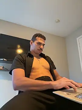 Maikolsalami2 online show from 11-03-25, 03:59