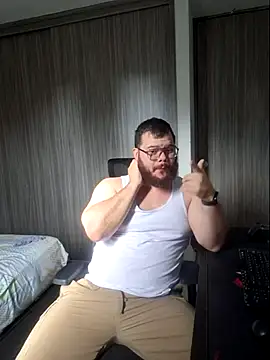 Edmund98 online show from 02-23-26, 01:44