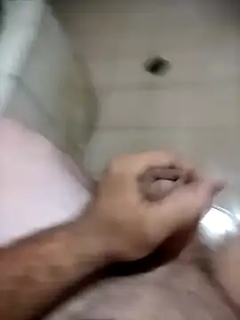 Snapshot of mivergom chatting on 03-06-25, 04:52 mivergom online show from 03-06-25, 04:52