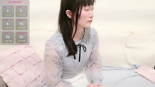 pppYukaqqq online show from 05-31-26, 12:00