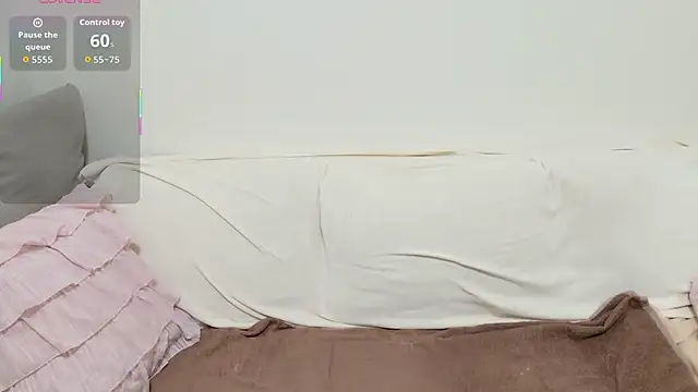 pppYukaqqq online show from 11-20-25, 11:11