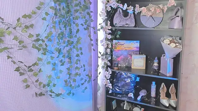 MelissaMillton online show from 03-06-25, 05:03