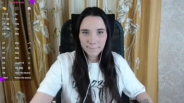 Snapshot of KateForLove chatting on 03-21-25, 04:51 KateForLove online show from 03-21-25, 04:51