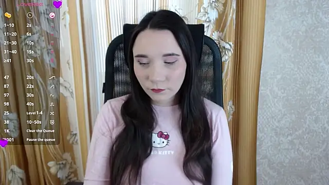 Snapshot of KateForLove chatting on 03-11-25, 10:40 KateForLove online show from 03-11-25, 10:40