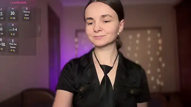 lanaloulou online show from 10-06-25, 09:59