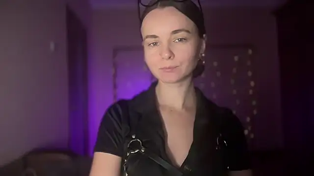 lanaloulou online show from 09-14-25, 11:38