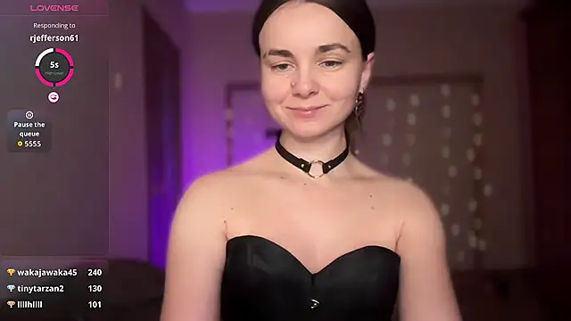 lanaloulou online show from 11-01-25, 09:52