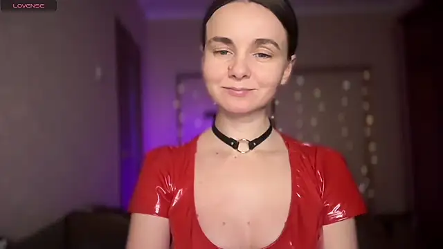 lanaloulou online show from 10-22-25, 09:13