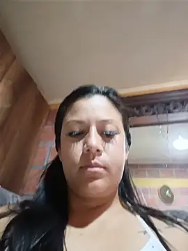 Snapshot of LeilaHiuston chatting on 07-05-26, 03:41 LeilaHiuston online show from 07-05-26, 03:41
