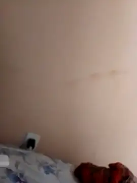 Snapshot of Sandra42 chatting on 02-09-26, 09:51 Sandra42 online show from 02-09-26, 09:51