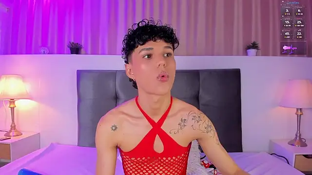 Kai riptide online show from 10-25-25, 08:42