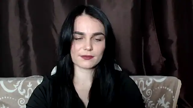 Snapshot of Silviaa chatting on 03-05-25, 08:10 Silviaa online show from 03-05-25, 08:10