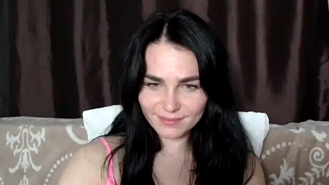 Snapshot of Silviaa chatting on 03-14-25, 10:38 Silviaa online show from 03-14-25, 10:38