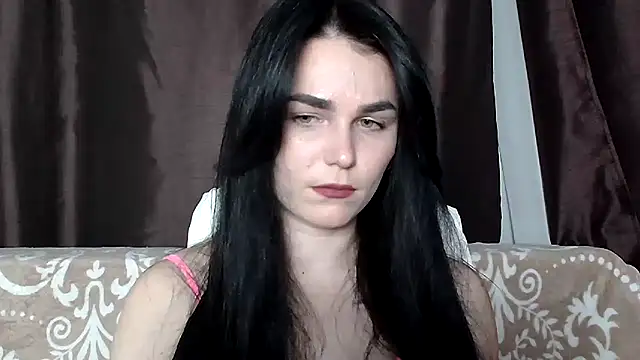 Snapshot of Silviaa chatting on 03-07-25, 07:38 Silviaa online show from 03-07-25, 07:38