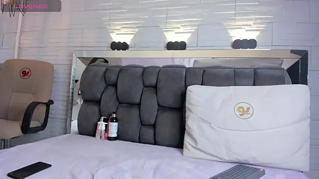 jade heartt online show from 02-28-26, 07:24