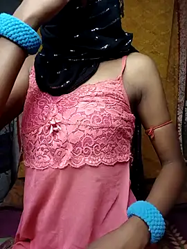 Snapshot of Cutesoma01 chatting on 10-24-25, 05:01 Cutesoma01 online show from 10-24-25, 05:01