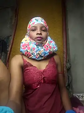 Cutesoma01 online show from 04-11-26, 04:21