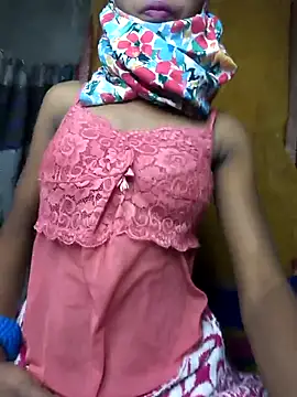 Cutesoma01 online show from 11-26-25, 04:51