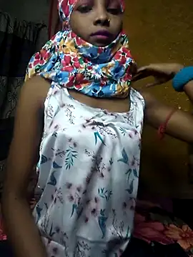 Snapshot of Cutesoma01 chatting on 11-03-25, 11:30 Cutesoma01 online show from 11-03-25, 11:30