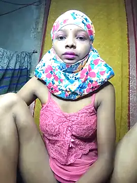 Cutesoma01 online show from 05-08-26, 10:46