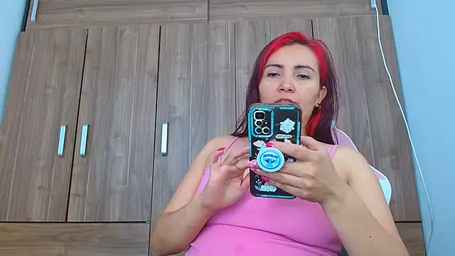 Snapshot of nanis_milf chatting on 07-08-26, 04:07 nanis milf online show from 07-08-26, 04:07