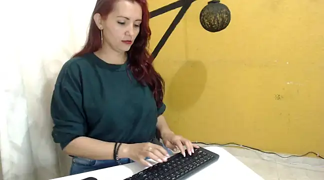 nanis milf online show from 03-20-25, 08:40