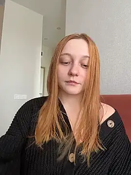 Snapshot of Bonechka chatting on 06-01-26, 10:37 Bonechka online show from 06-01-26, 10:37