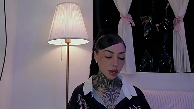 Dani Valen online show from 12-16-25, 12:48