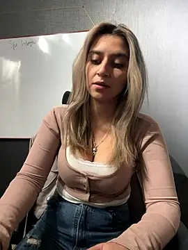 Isabella Varella online show from 01-08-26, 12:55