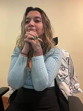 Isabella Varella online show from 02-26-26, 12:27