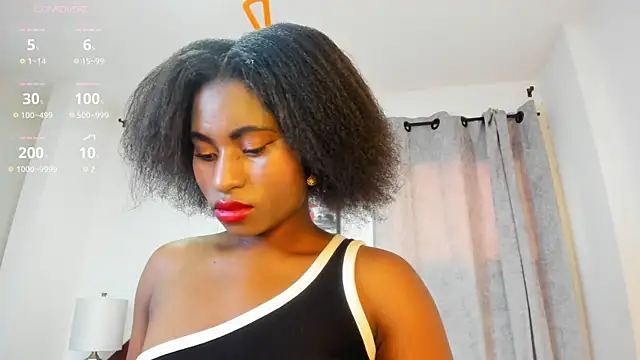 Liz ortega30 online show from 04-04-26, 12:01