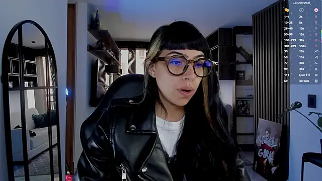 Saraa Desiree online show from 03-19-26, 03:12