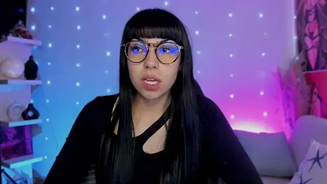 Saraa Desiree online show from 10-23-25, 07:23