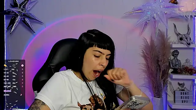 Saraa Desiree online show from 03-07-25, 12:58