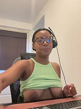 Melia Rayne online show from 07-10-26, 10:15