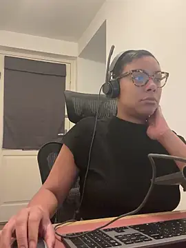 Melia Rayne online show from 01-07-26, 11:59