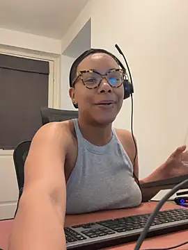 Melia Rayne online show from 03-25-26, 10:14