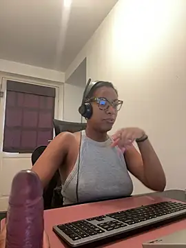 Melia Rayne online show from 07-31-26, 10:14