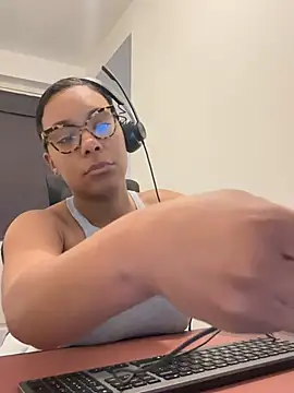 Melia Rayne online show from 03-20-26, 10:38