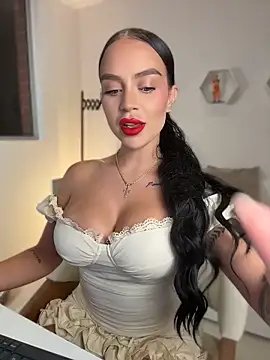 ValentinaMilann online show from 05-22-26, 12:52