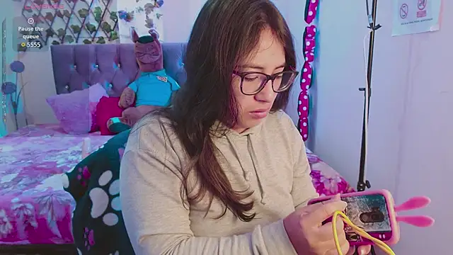 Anny  cute online show from 10-11-25, 12:17