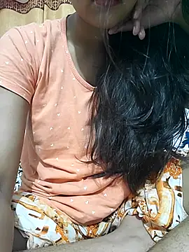 Snapshot of sexy-trisha1 chatting on 10-17-25, 03:36 sexy-trisha1 online show from 10-17-25, 03:36