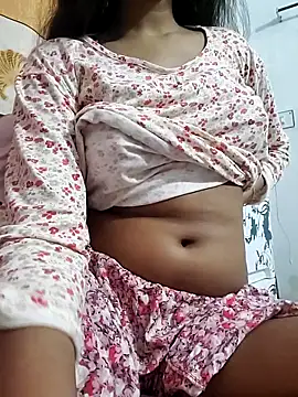 sexy-trisha1 online show from 11-30-25, 06:41