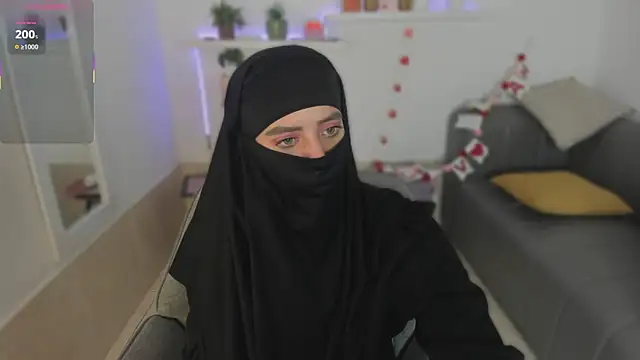 Snapshot of salma_arabicc chatting on 09-19-25, 04:05 salma arabicc online show from 09-19-25, 04:05