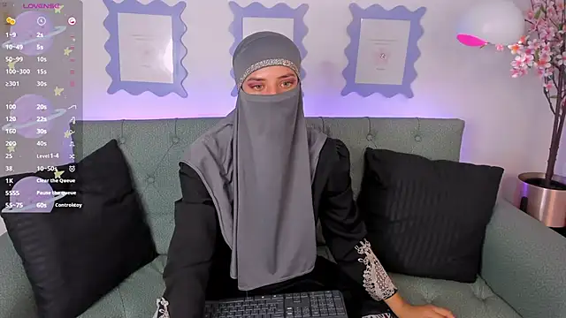 Snapshot of salma_arabicc chatting on 03-21-25, 05:11 salma arabicc online show from 03-21-25, 05:11